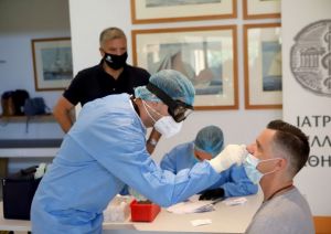 Συναγερμός στο υπουργείο Εργασίας: Υπάλληλος διαγνώσθηκε θετικός σε κοροναϊό