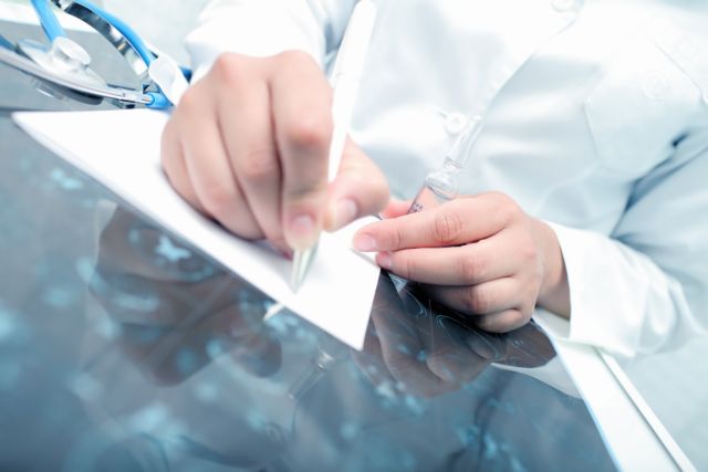 Άυλη συνταγογράφηση: Έχουν εκδοθεί πάνω από 106.000 παραπεμπτικά