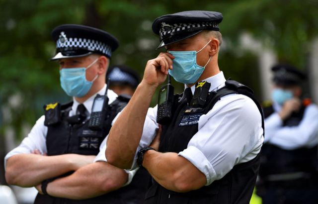 Συναγερμός στο Λονδίνο: Συνελήφθη ύποπτος για αποστολή δέματος με εκρηκτικό μηχανισμό