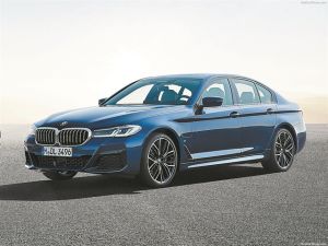 Και αμιγώς ηλεκτρικά τα BMW σειρά 1 και 5