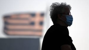 Κοροναϊός: Τρομάζει η αύξηση νεκρών, κρουσμάτων και διασωληνωμένων