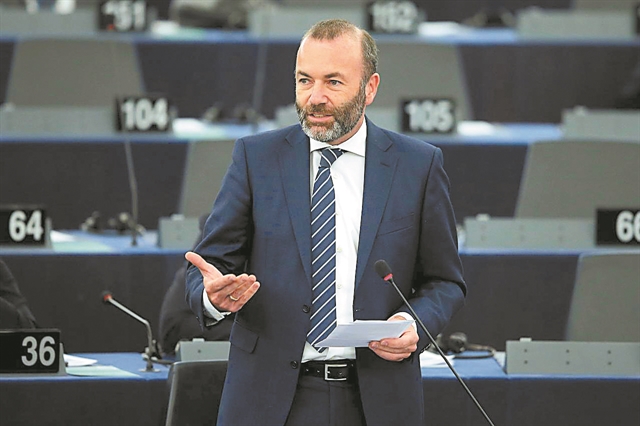 Κυρώσεις στην Τουρκία ζητεί ο Βέμπερ