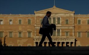 «Καυτή» Δευτέρα η ερχόμενη με προσχέδιο προϋπολογισμού και Eurogroup