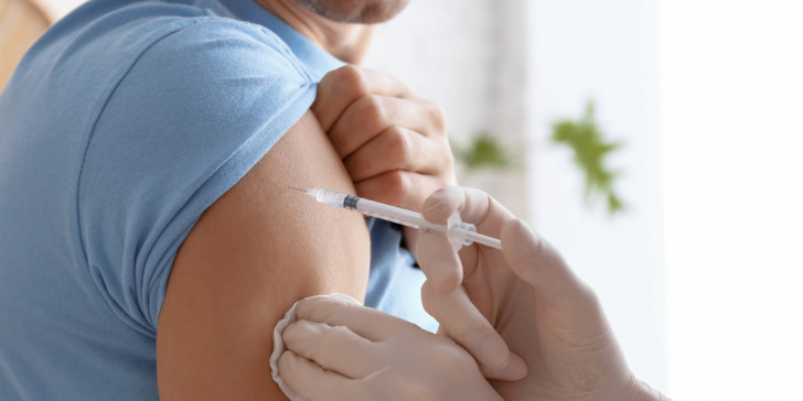 Κικίλιας – Θεοδωρίδου για αντιγριπικό εμβολιασμό: 4,2 εκατ. δόσεις – Προτεραιότητα οι ομάδες υψηλού κινδύνου