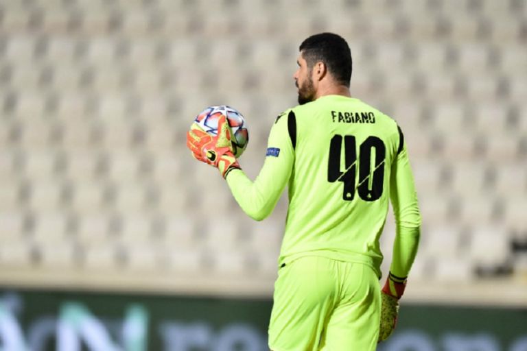 Το τετ α τετ του Μαρτίνς με τον Φαμπιάνο