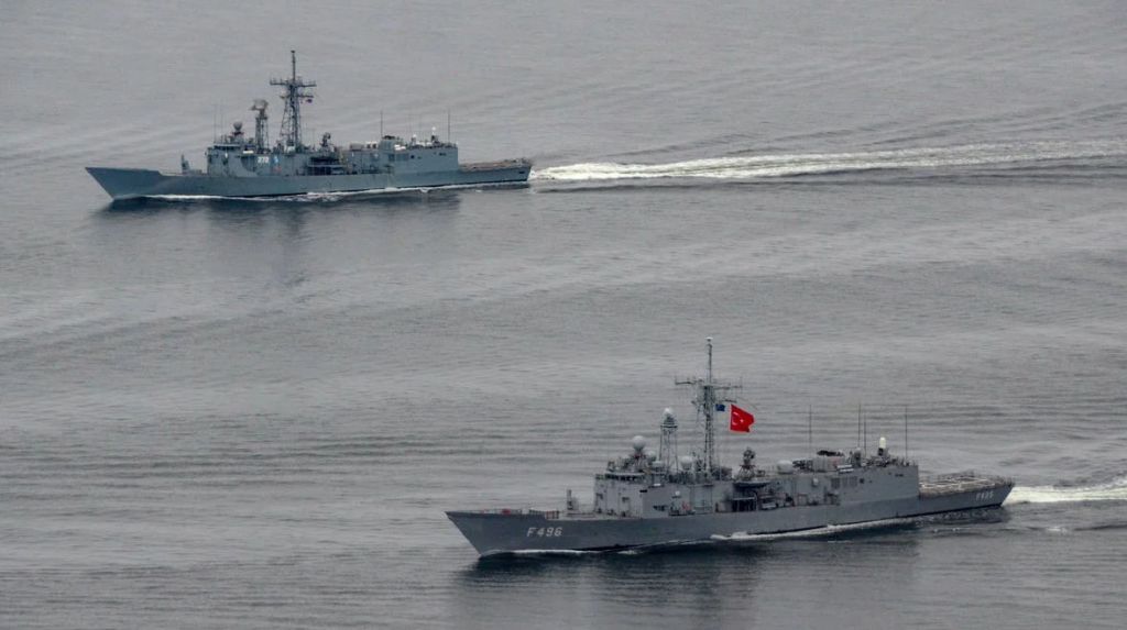«Πόλεμος» NAVTEX στη Μεσόγειο – Τι πραγματικά ισχύει με τη ρωσο-τουρκική άσκηση