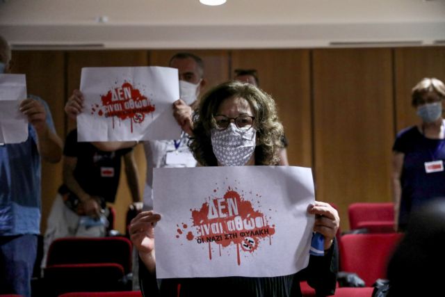 Οικογένεια Φύσσα: Μονόδρομος η καταδίκη της ηγεσίας της Χρυσής Αυγής