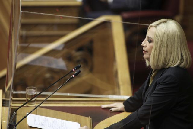 Γεννηματά: Να γίνει καμπάνια ενημέρωσης υπέρ του εμβολίου και της μάσκας