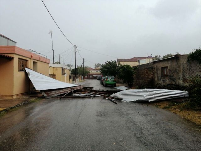 Ο «Ιανός» πλησιάζει την Αττική: Πού θα χτυπήσει τις επόμενες ώρες