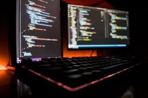 Ελον Μασκ: Η τεχνητή… ποιητική νοημοσύνη είναι εδώ