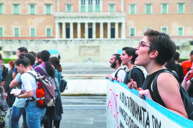 Πώς θα γίνονται οι πορείες - Τεστ οριοθέτησης των διαδηλώσεων - ΤΑ ΝΕΑ
