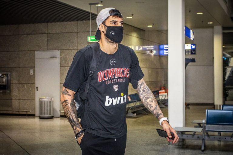 Ολυμπιακός: Αναχώρησε για το Βερολίνο – Θα δώσει δύο φιλικά με την Άλμπα