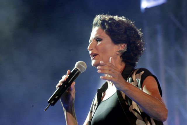 «Με άρωμα Ανατολής» η Άλκηστις Πρωτοψάλτη στο Ηρώδειο