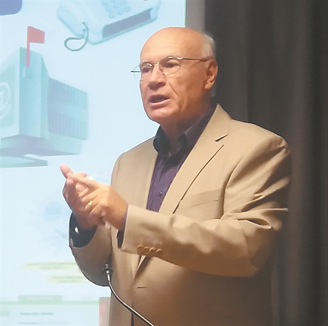 Στα μυστικά των ρηγμάτων της Περαχώρας