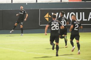 Πίνουν… Σαρδινέρο στο όνομά του