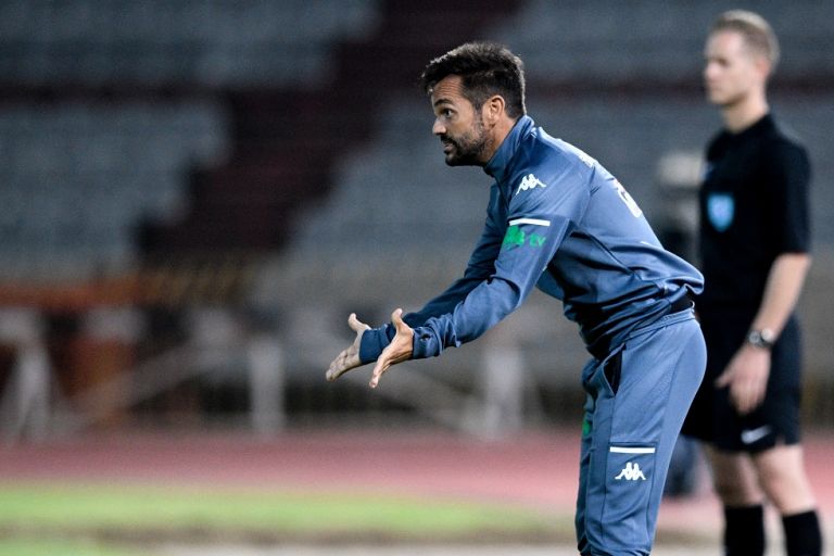 Νέα «γκέλα» και υπό κρίση ο Πογιάτος