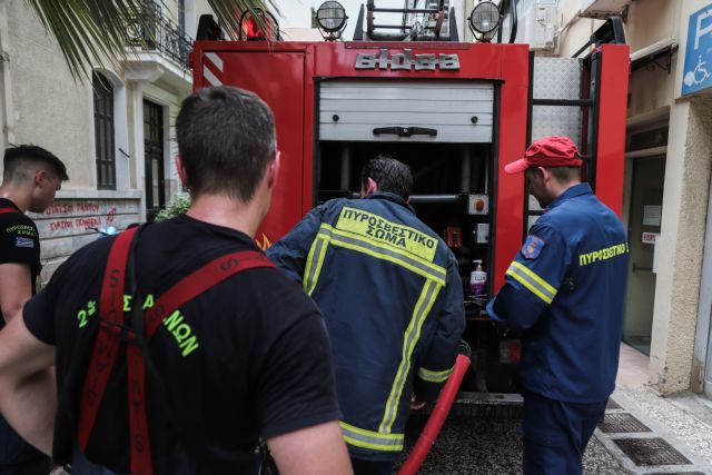 Φωτιά σε αποθήκη ξυλείας στον Ασπρόπυργο