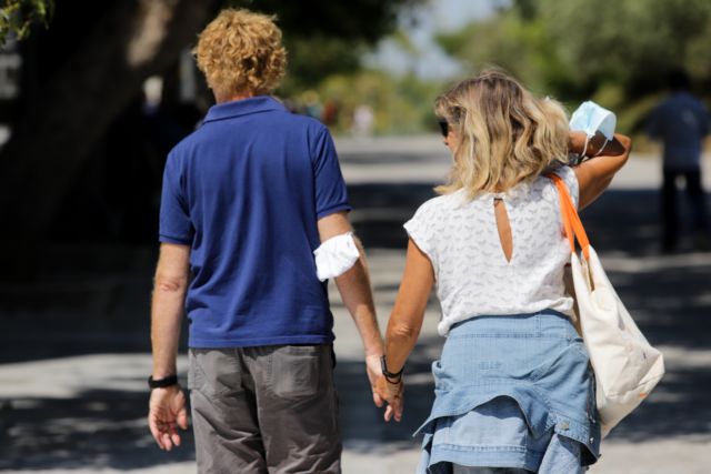 Κοροναϊός: «Κυκλώνει» την Αττική ο ιός – 608 κρούσματα σε επτά μέρες