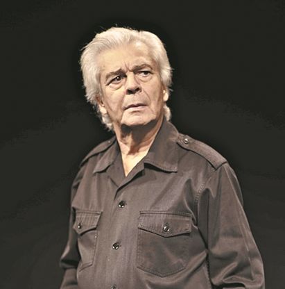 «Στην Ελλάδα ενώ έχουμε βαθιές ρίζες, τις έχουμε απότιστες»