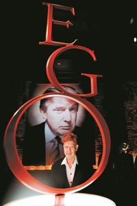 Ολος ο Τραμπ σε 1.000 αντικείμενα