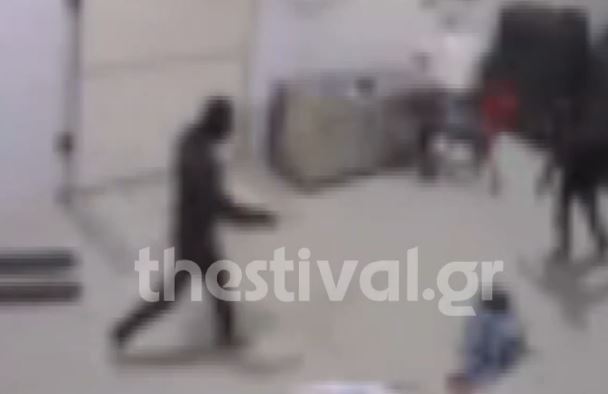 Θεσσαλονίκη : Καρέ – καρέ η ληστεία σε εταιρεία στη Νικόπολη