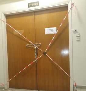 Χρυσή Αυγή: Σφραγίστηκαν τα γραφεία της Ελληνικής Αυγής στο δημαρχείο της Αθήνας