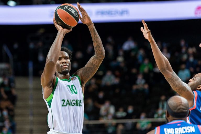 Φαινόμενο Ζαλγκίρις, κέρδισε και την Εφές! (89-73)