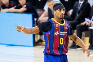 Η απίστευτη προσποίηση του Ντέιβις στον Παπαγιάννη