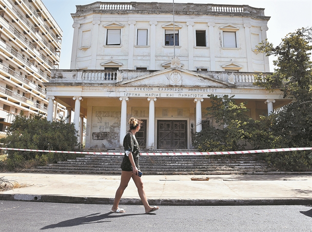 Στην καλύτερη, ελπίδες για… μη ναυάγιο