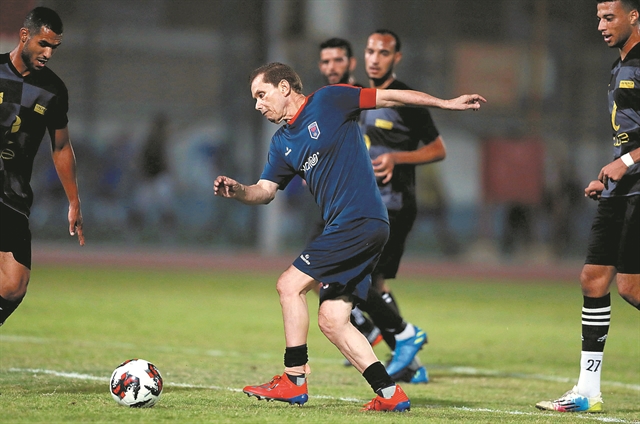 Ο 74χρονος που γράφτηκε στο βιβλίο Γκίνες