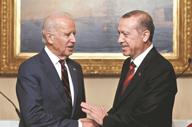 Τι κρύβει το τηλεφώνημα Τσαβούσογλου στον Δένδια