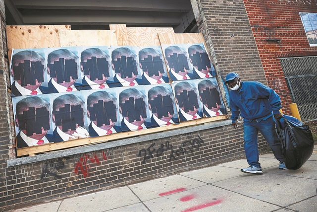 30.000 κρούσματα και 700 θάνατοι μόνο από τις προεκλογικές συγκεντρώσεις του Τραμπ!