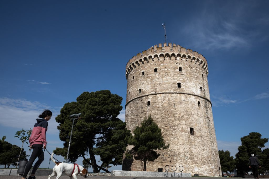Κοροναϊός : Στο «κόκκινο» Θεσσαλονίκη, Ροδόπη και Λάρισα – Σχέδιο δράσης με μέτρα ανακοινώνει ο Μητσοτάκης