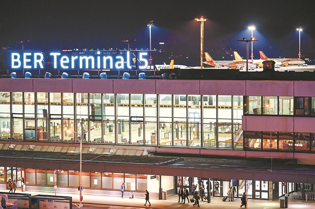 Εγκαίνια με 8½ χρόνια καθυστέρηση