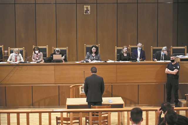 Πολιτική σύγκρουση για τα «ορφανά» του μορφώματος