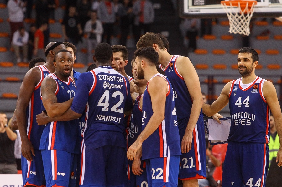 Κρούσμα κοροναϊού στην Εφές τρεις μέρες πριν το ματς με τον Ολυμπιακό!