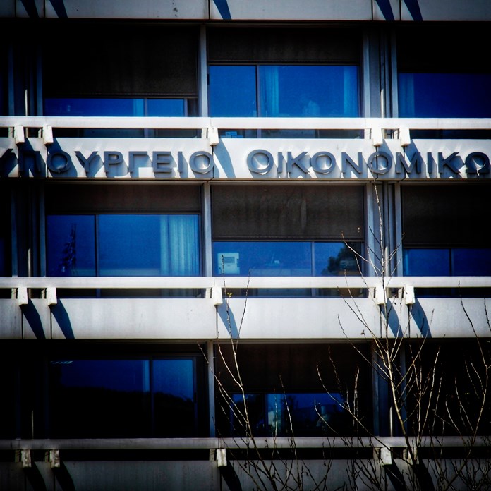 Ανοικτά μέτωπα Θεσμών-κυβέρνησης: Πανδημία, πτωχευτικός και εκκρεμείς συντάξεις στις διαπραγματεύσεις | tanea.gr