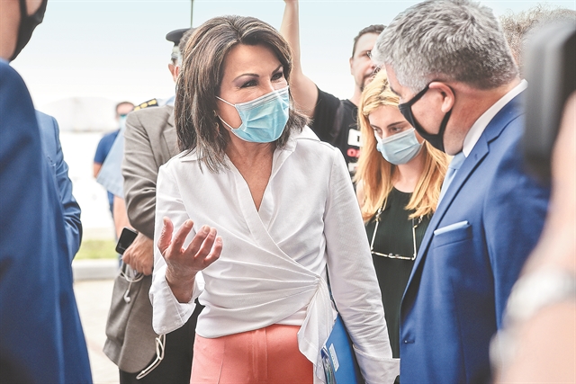 «Δίκτυο δύναμης» για τον μεγάλο εορτασμό