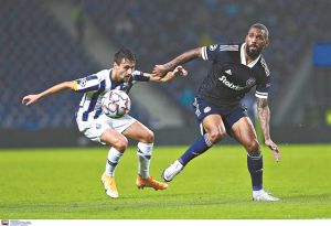 Κρατάει τα κεκτημένα και συνεχίζει