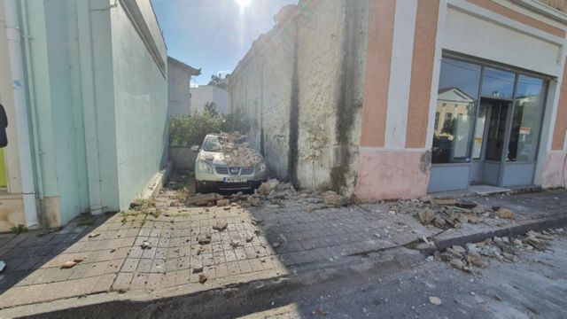 Σεισμός στη Σάμο : Ραγίζει καρδιές ο πατέρας του 17χρονου Άρη | tanea.gr