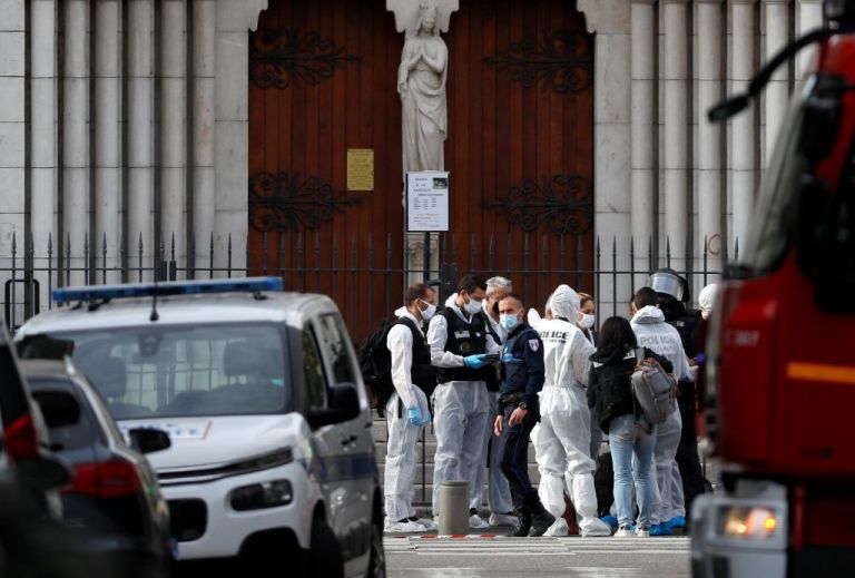 Γαλλία : Tρομοκρατικό το χτύπημα στη Νίκαια – Ο δράστης φώναζε «Αλλάχου Ακμπάρ» | tanea.gr