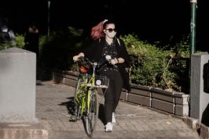 Παγώνη: Θα έπρεπε ήδη να φοράμε μάσκα παντού