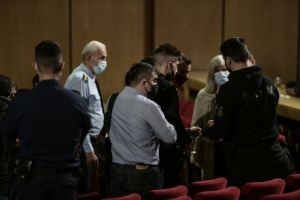Δίκη Χρυσής Αυγής : Συνελήφθη μέσα στο δικαστήριο ο Ματθαιόπουλος και άλλοι καταδικασθέντες