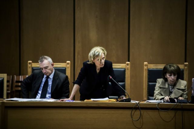 Η εισαγγελέας που είχε «αθώωσει» τους χρυσαυγίτες
