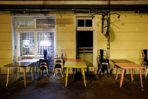 Σαρώνει την Ευρώπη η πανδημία – Ποια μέτρα λαμβάνουν οι χώρες για την ανάσχεσή της