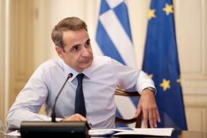 Τραμπ: Βελτιώνεται η κατάστασή του είπε ο προσωπάρχης του Λευκού Οίκου