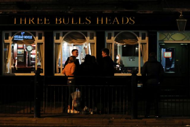 Κοροναϊός: Πεθαίνοντας στις ΜΕΘ – Οκτώ νεκροί σε μία μέρα και 83 δίνουν τη μάχη