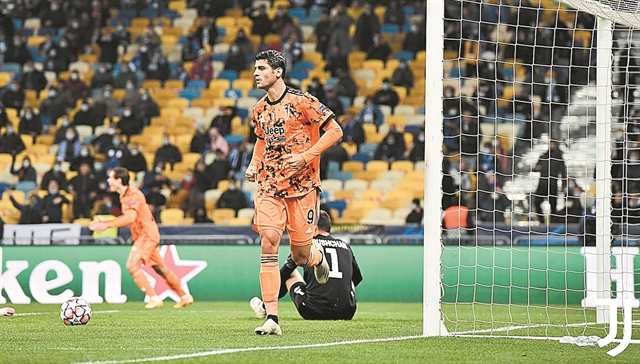 Εσπασε παράδοση με buzzer beater