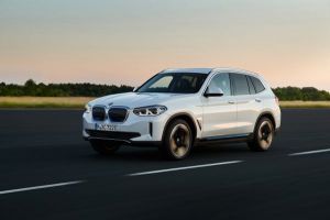 Έτοιμη η νέα, ηλεκτρική BMW iX3
