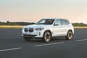 Ετοιμη η νέα, ηλεκτρική BMW iX3